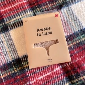 NWT Lululemon Awake to Lace Thong in Soft Sand Size Small
